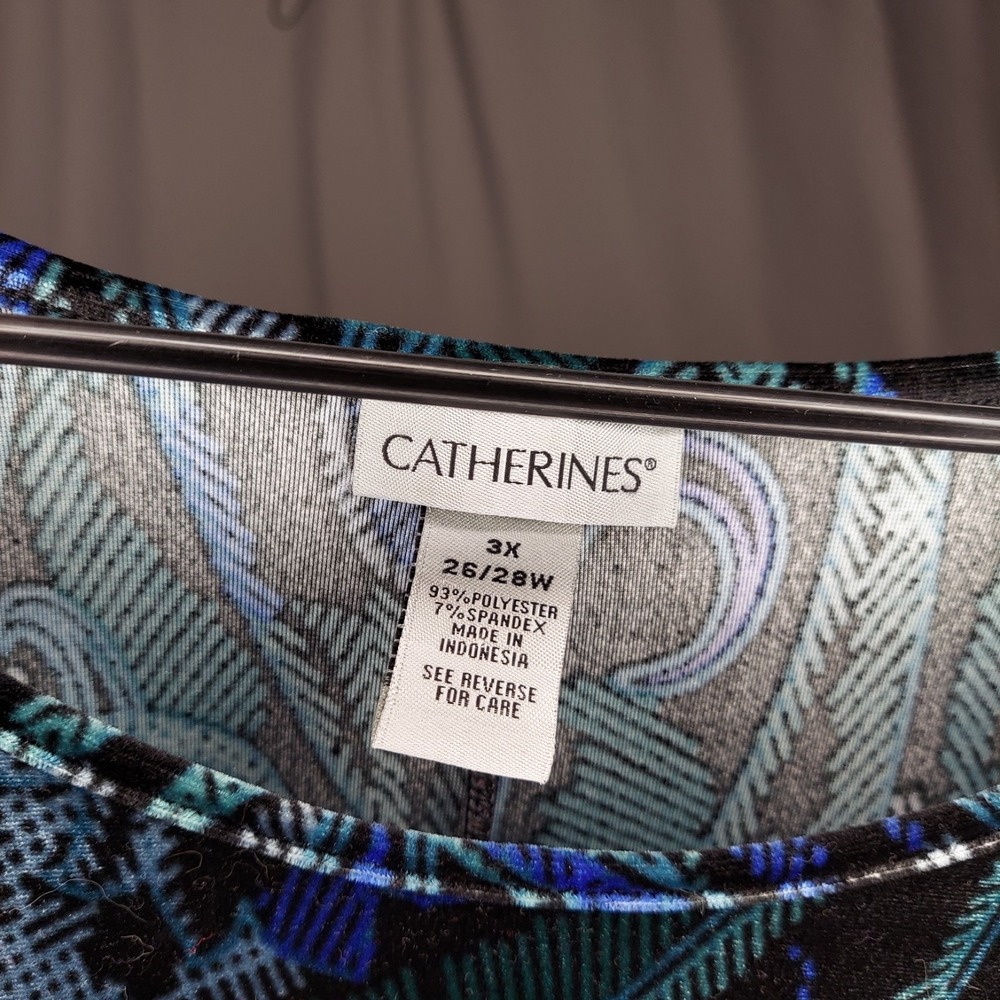 Catherines Paisley Velvet Top Women 26/28 Blue Black Stretch 3/4 Scoop Velour - Picture 2 of 8